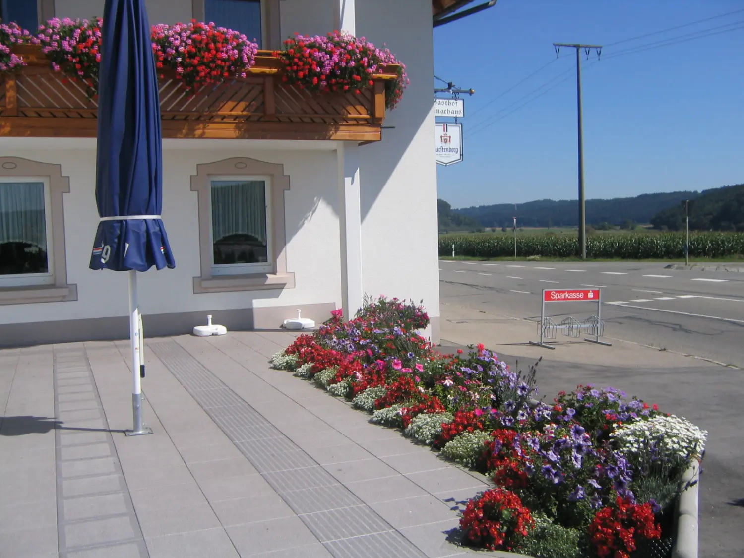 Menschen in Ischgl am Längestadl