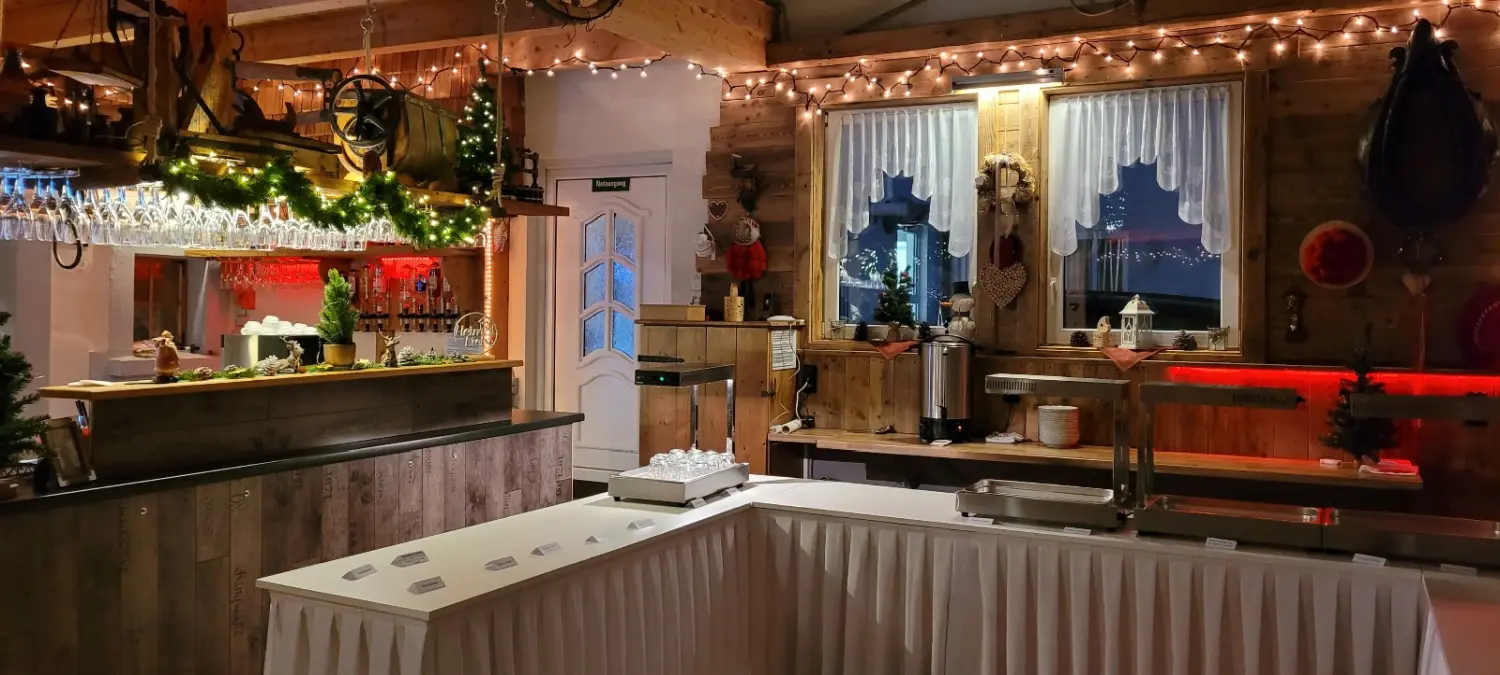 Weihnachtliche Tischdekoration von Längestadl
