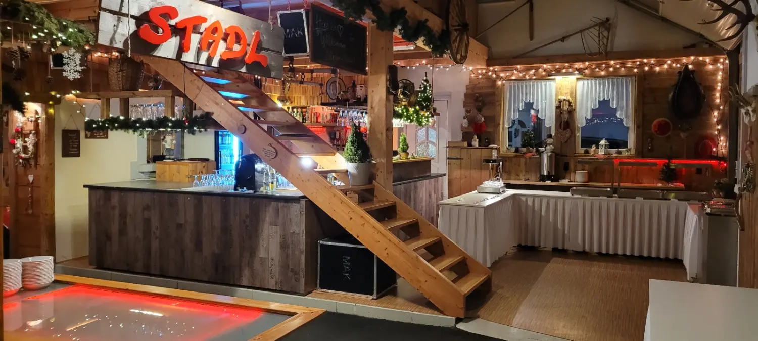 Weihnachtliche Tischdekoration von Längestadl